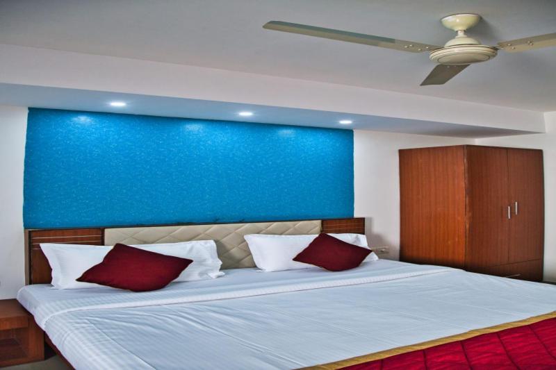 Business Inn Bangalore Ngoại thất bức ảnh